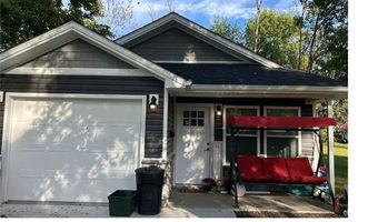 153 S 6th St, Austin, IN 47102