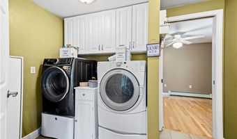3 Jones Ave, Bristol, RI 02809