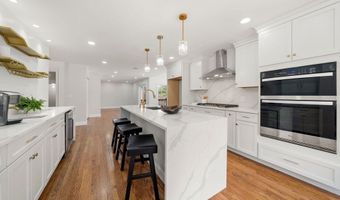 99 Corn Rd, Bolton, MA 01740