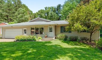6662 Buttrick Ave SE, Alto, MI 49302