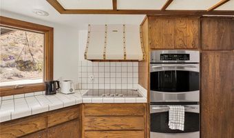 8988 Buena Vis, Apple Valley, CA 92308
