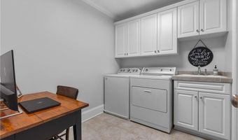 105 Sycamore Commons Ln, Advance, NC 27006