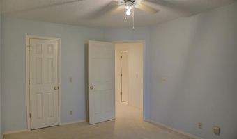 5708 Parkhill Pl, Bartlesville, OK 74006