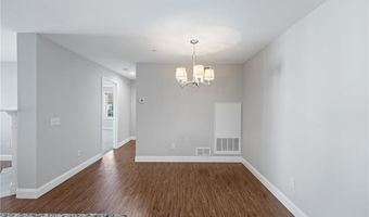 60 Saw Mill Dr 301, North Kingstown, RI 02852