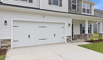 981 Rialto Ln, Ayden, NC 28513