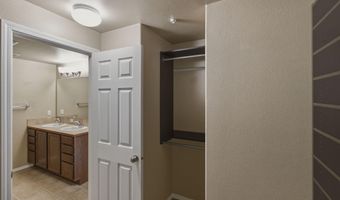 914 Oakmont Lp NE, Albany, OR 97322