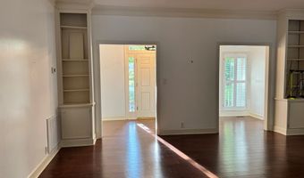1512 Valencia Dr, Albany, GA 31701