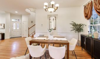 7806 FOX GATE Ct, Bethesda, MD 20817