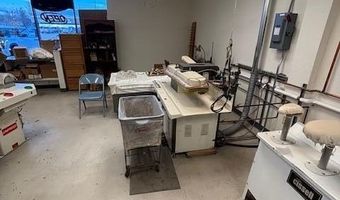5915 Lake Otis Pkwy #3, Anchorage, AK 99507
