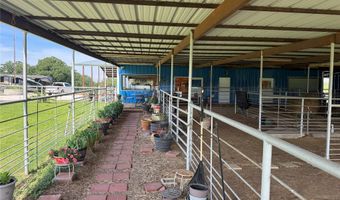 125 Rolling Bend Rd, Alvord, TX 76225