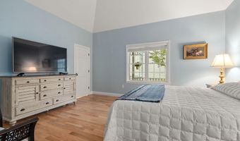 34 Turnberry Rd 34, Bourne, MA 02532