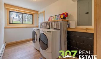 7 Ranchette Ln, Cody, WY 82414