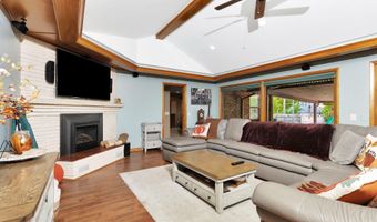 1707 Sunset Dr, Augusta, KS 67010