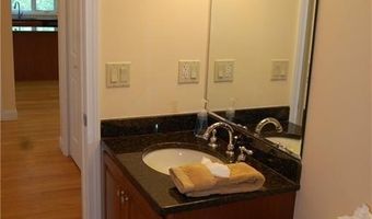 8 Sweet Corn Dr, Cranston, RI 02921