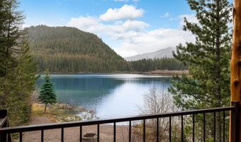 1060 Lake Dr, Columbia Falls, MT 59912