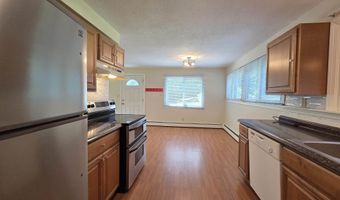 92 Chester Tpke 1St Floor, Auburn, NH 03032