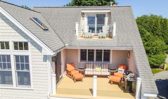 30 Bonnet View Dr, Jamestown, RI 02835