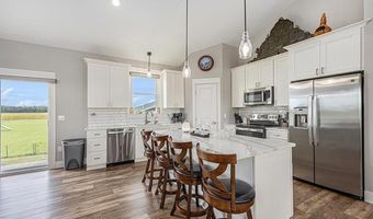 8309 Almont Rd, Almont Twp., MI 48003