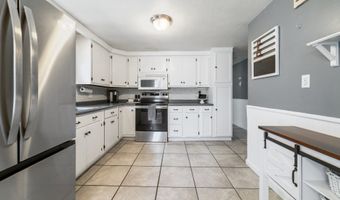 113 Marconi Ave, Bristol, CT 06010