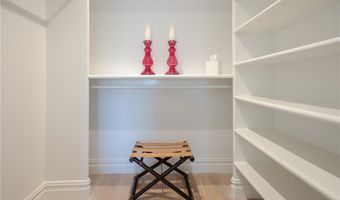 78 Rhode Island Ave 8, Newport, RI 02840