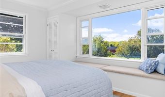 331 Third Beach Rd, Middletown, RI 02842