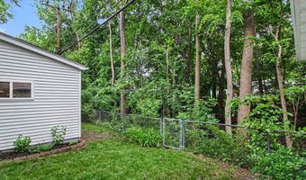 2727 Hampshire Rd, Ann Arbor, MI 48104