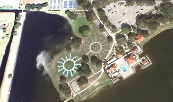 249 Kiwi Dr, Barefoot Bay, FL 32976