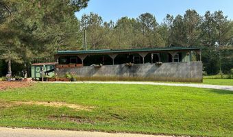 1135 OLD HOMESTEAD Rd, Big Sandy, TN 38221