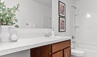 286 Springview St, Ann Arbor, MI 48103