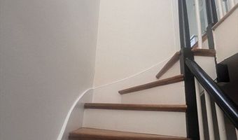 14 Humboldt Pl 1, Boston, MA 02127