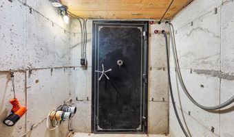 1202 Karen Ave, Benton City, WA 99320