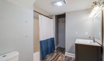 395 Felicity St, Bay St. Louis, MS 39520