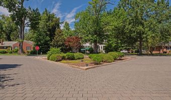 209 Randolph Cir, Ashland, VA 23005