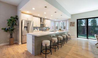 261 Chinquapin Ave, Carlsbad, CA 92008