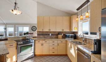 23601 SE Franquette Dr, Amity, OR 97101