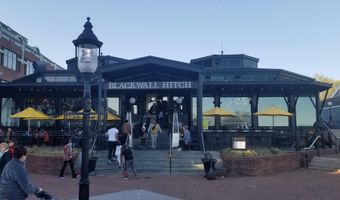 6625 10TH St A1, Alexandria, VA 22307