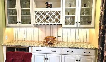 1892 Old Louisquisset Pike, Lincoln, RI 02865