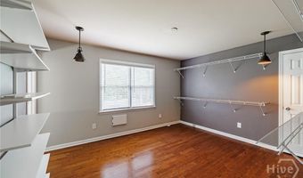124 Pin Oak Ct, Athens, GA 30606
