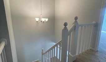 2702 Maitland Dr, Ann Arbor, MI 48105