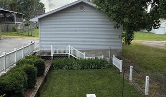909 N Washington St, Bicknell, IN 47512