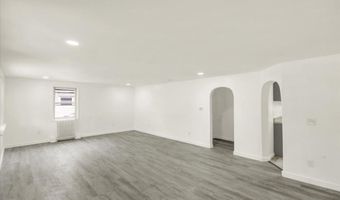 105 GIBRALTAR Rd, Reading, PA 19606