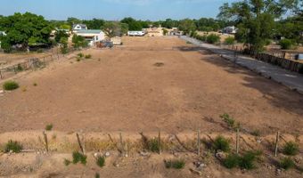 808 Camino Del Prado NW, Albuquerque, NM 87114