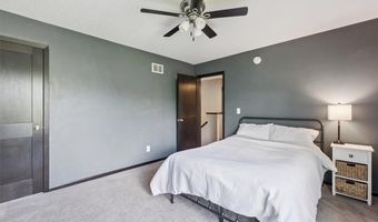 13715 Grafton Ct, Apple Valley, MN 55124