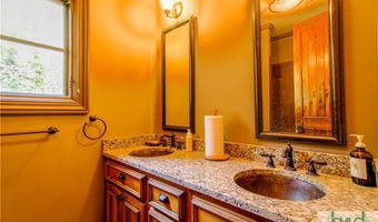 43 River Shoals Dr, Athens, GA 30606
