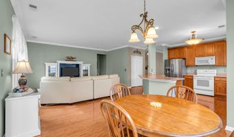 5 Minot Light Ct, Barnegat, NJ 08005