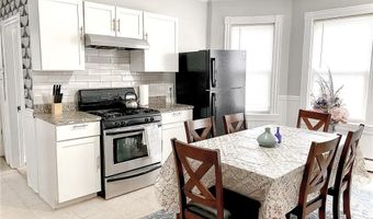 142 Dover St, Providence, RI 02908