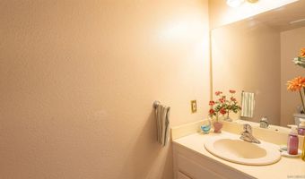 7483 Tooma St B, San Diego, CA 92139