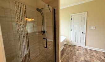 70 Gates Ln, Batesville, AR 72501