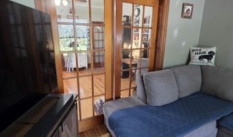 2 Green St, Barre, VT 05641