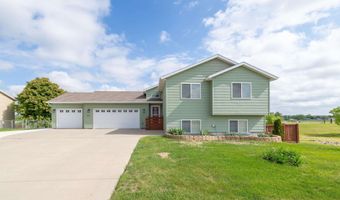 328 Ruhe Ln, Box Elder, SD 57719